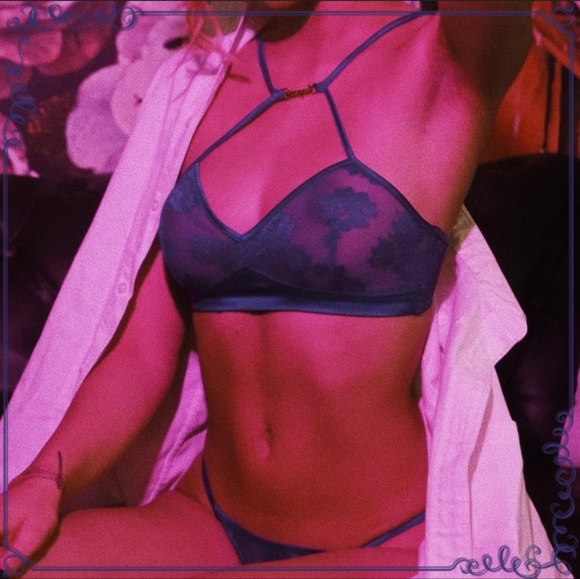 Taboo Blue~3X~Strap Up Lace Bralette - Picture 8 of 9